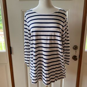 Old Navy Boatneck T size XL